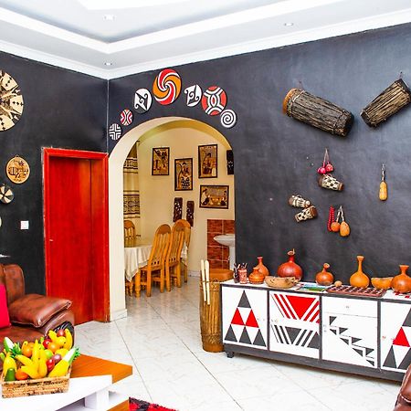 Virunga Homestays Рухенгери Экстерьер фото