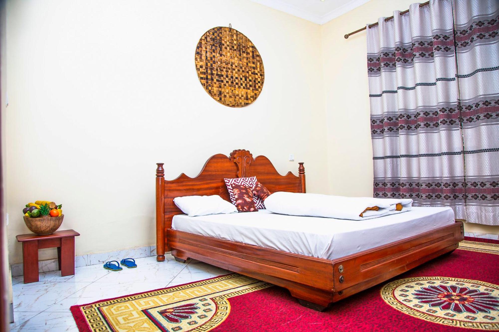 Virunga Homestays Рухенгери Экстерьер фото
